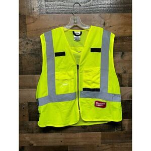 Milwaukee Men's High Visibility Vest‎ Size Small/Medium